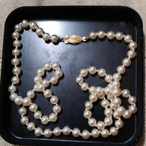 Classic 18 inch finished in 14k honorable pearls